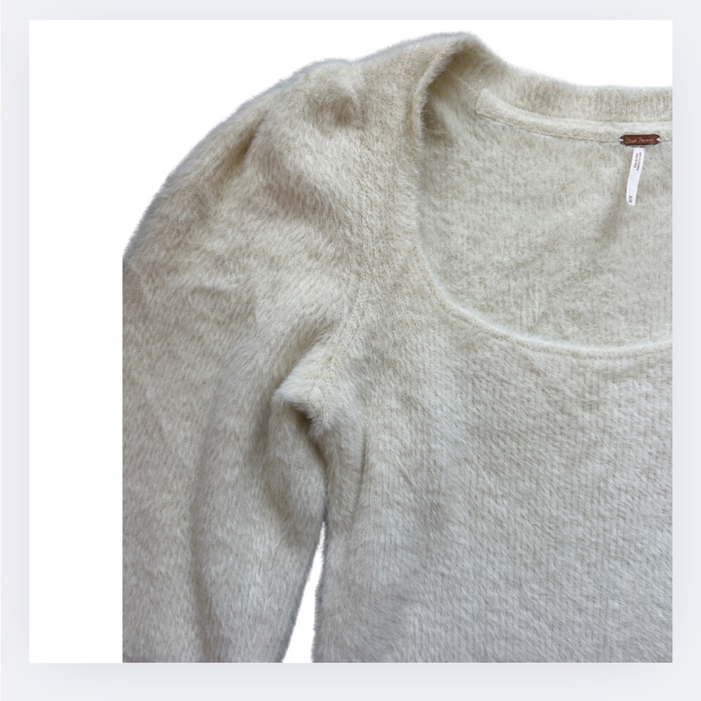 Free People “Moonbeam” Cropped Fuzzy Sweater – Ivory, Size M - Picture 6 of 8